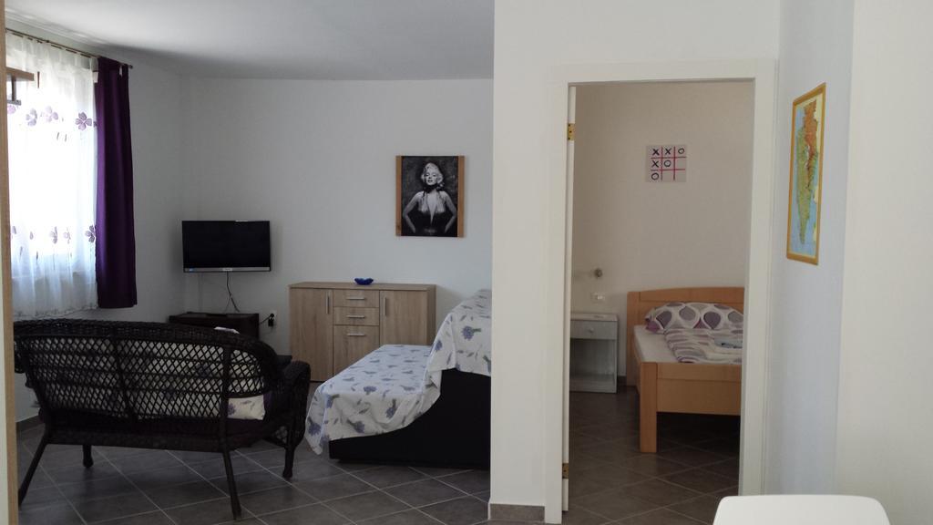 Abba Apartment Sveti Lovreč Pazenatički Dış mekan fotoğraf