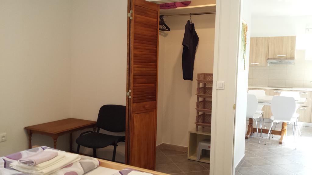 Abba Apartment Sveti Lovreč Pazenatički Dış mekan fotoğraf