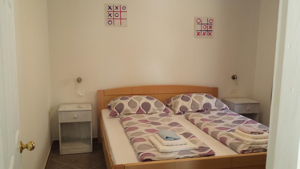 Abba Apartment Sveti Lovreč Pazenatički Dış mekan fotoğraf