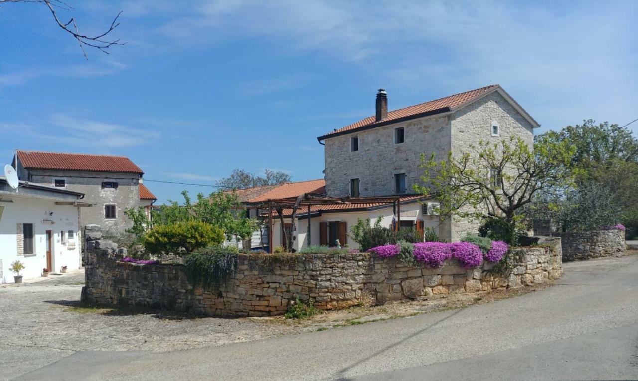 Abba Apartment Sveti Lovreč Pazenatički Dış mekan fotoğraf